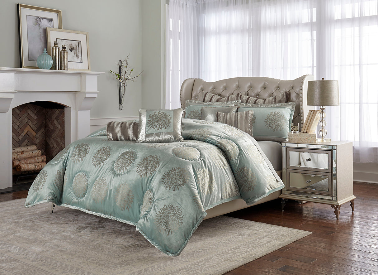 Regent - Comforter Set