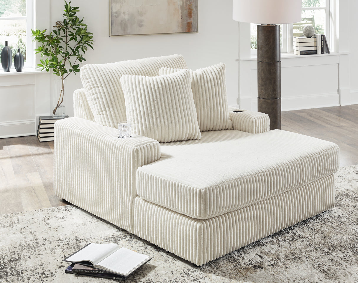 Lindyn Chaise (Color: Ivory)