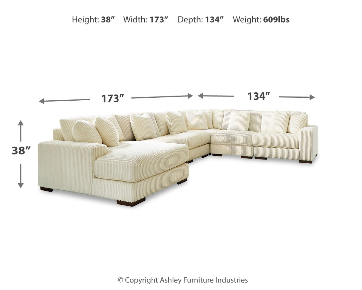 Lindyn 6-Piece Sectional with Chaise (Color: Ivory, Sectional Orientation: Left Arm Facing)