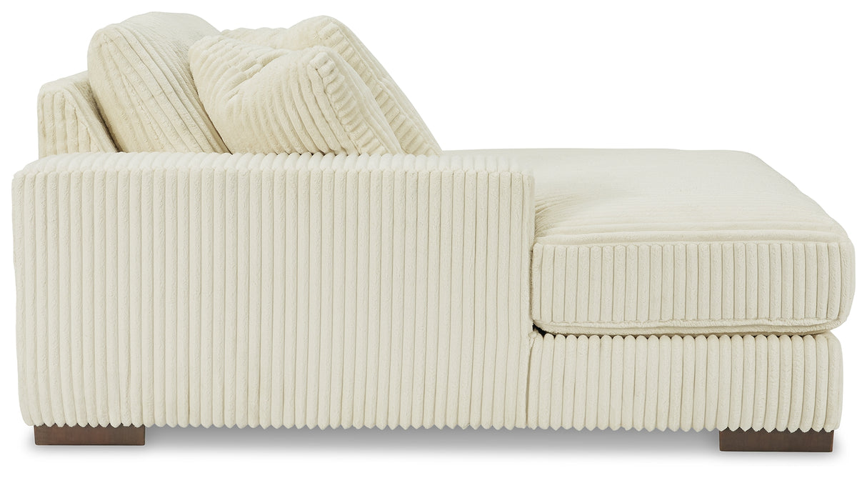 Lindyn Super Chaise (Color: Ivory)