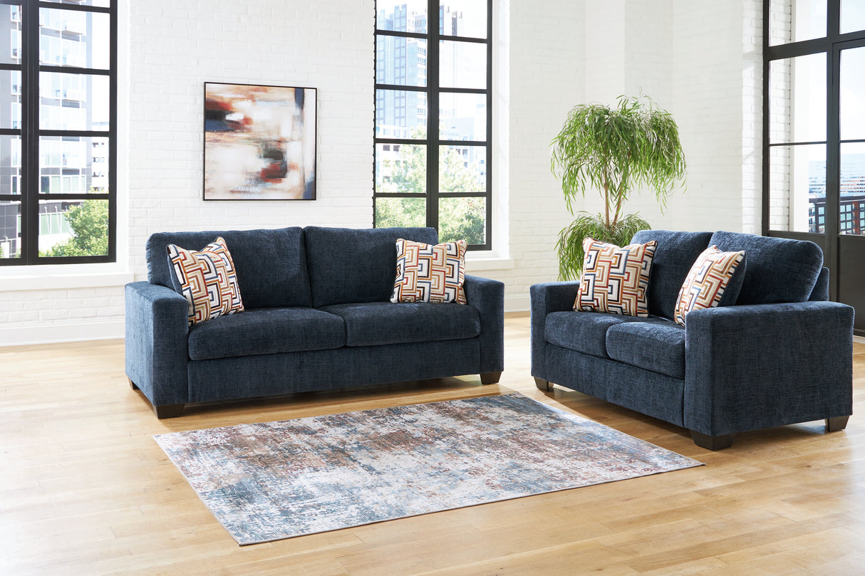 Aviemore 2-Piece Sofa and Loveseat (Sofa, Loveseat)