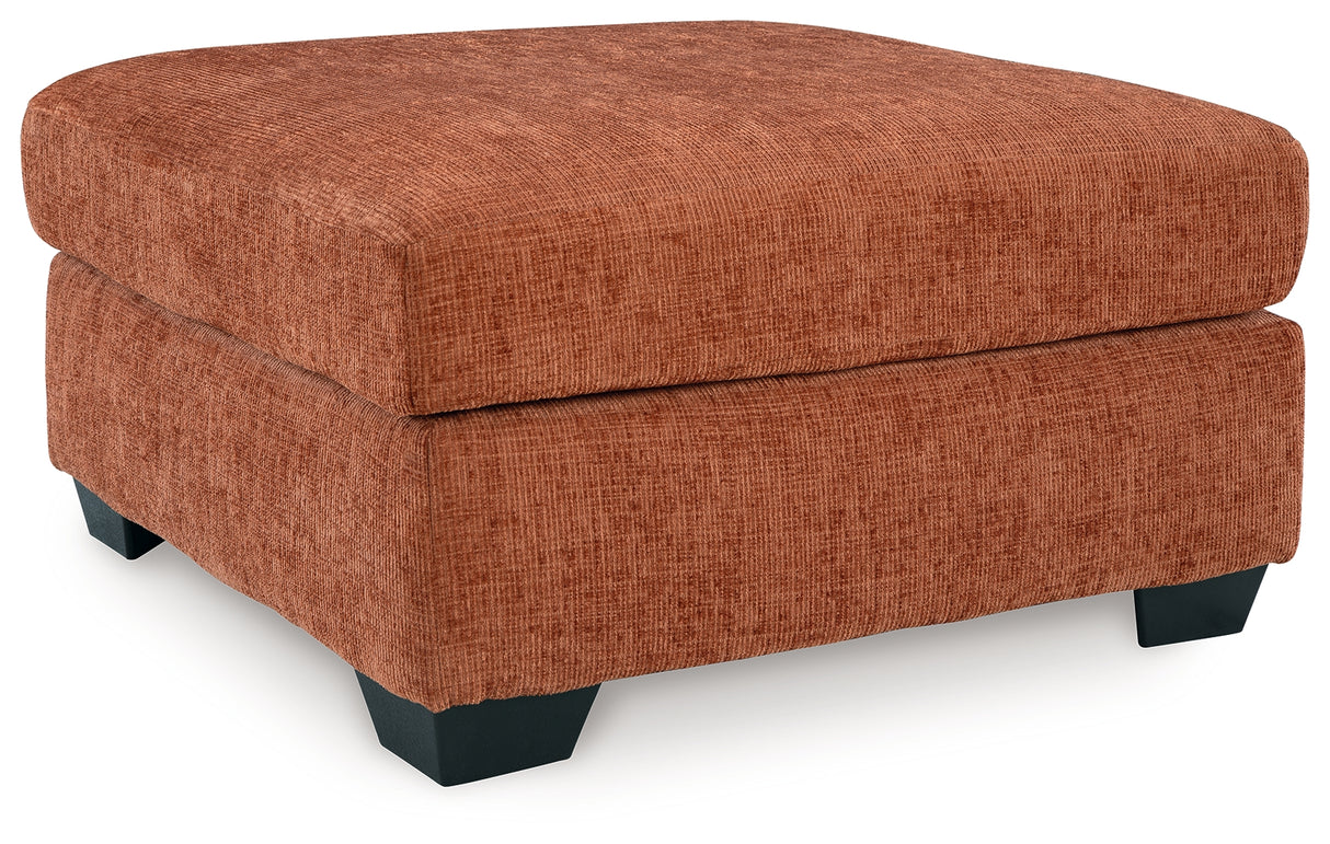 Aviemore Oversized Accent Ottoman (Color: Spice)