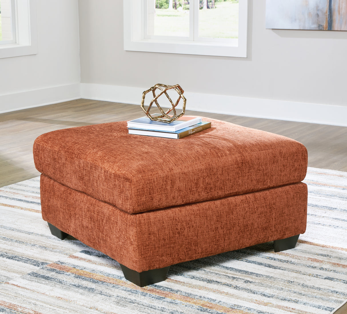 Aviemore Oversized Accent Ottoman (Color: Spice)