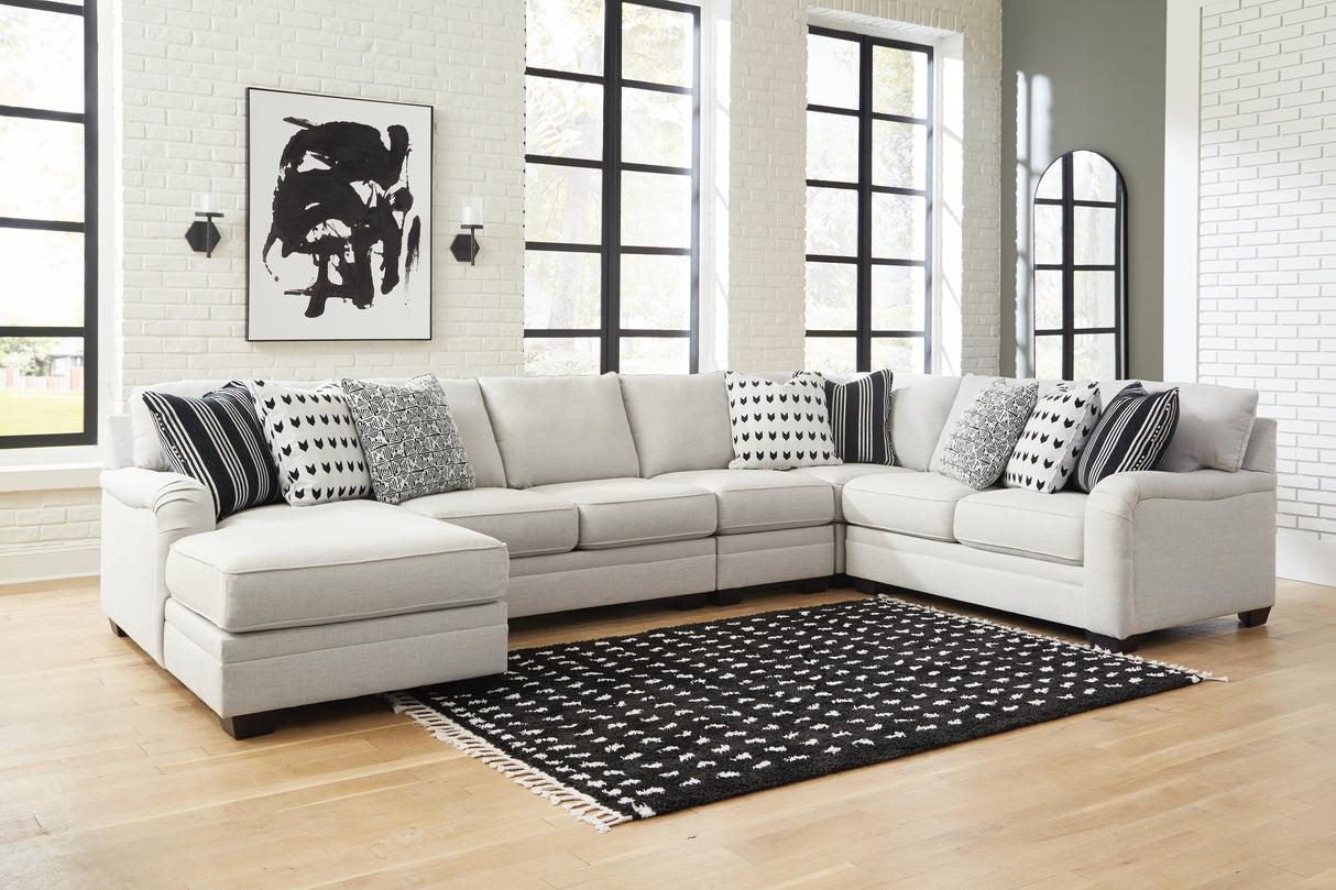 Huntsworth 5-Piece Sectional with Chaise (Color: Dove Gray, Sectional Orientation: Left Arm Facing)
