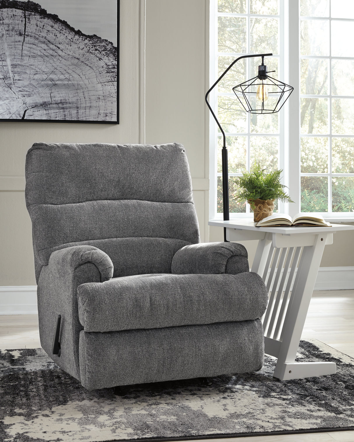 Man Fort Recliner (Color: Graphite)