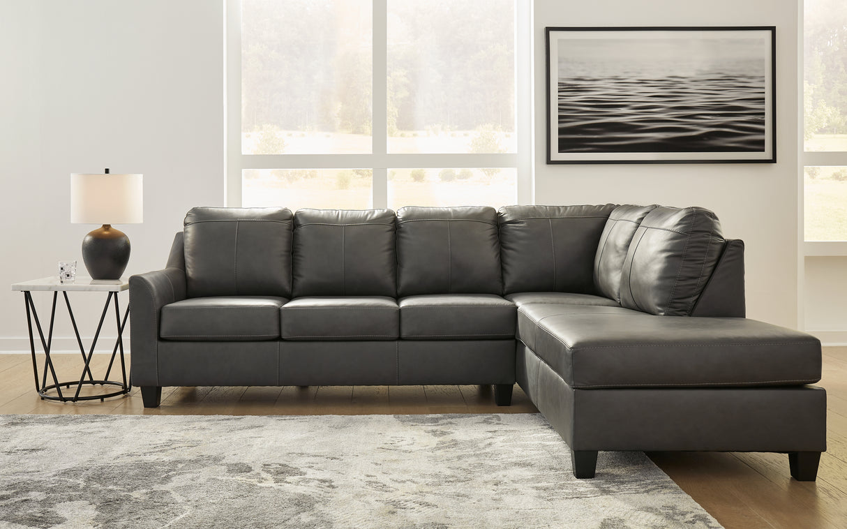 Valderno 2-Piece Sectional with Chaise (Color: Fog)