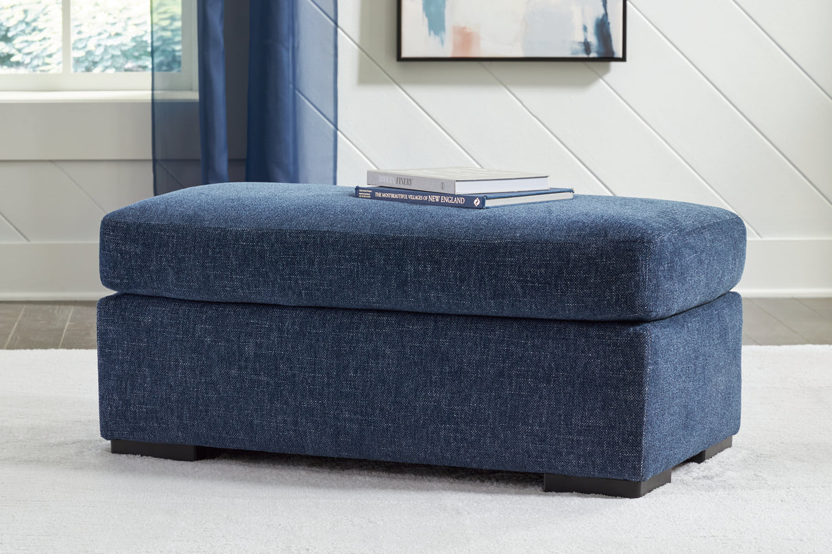 Evansley Ottoman (Color: Navy)