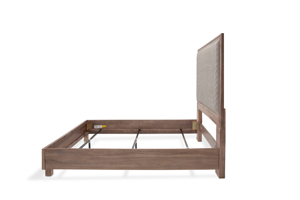 Hudson Ferry - Quilted Panel Bed