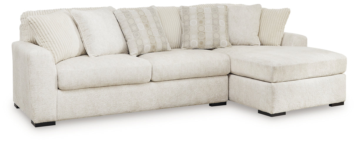 Chessington 2-Piece Sectional with Chaise (Sectional Orientation: Right Arm Facing)