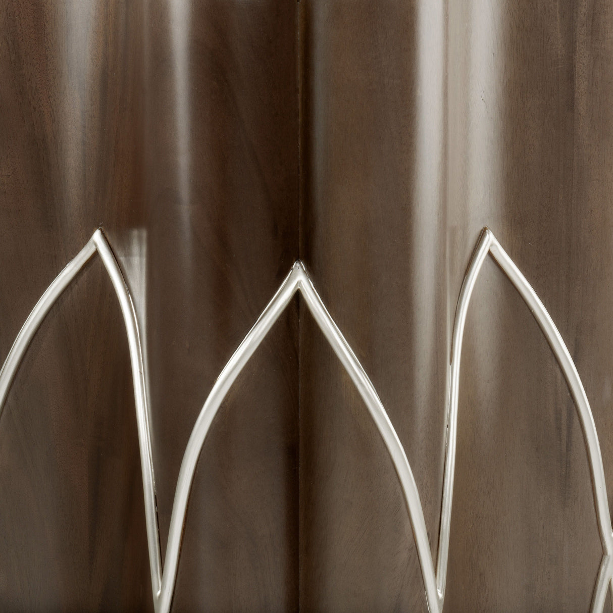 Villa Cherie - Chairside Table - Hazelnut