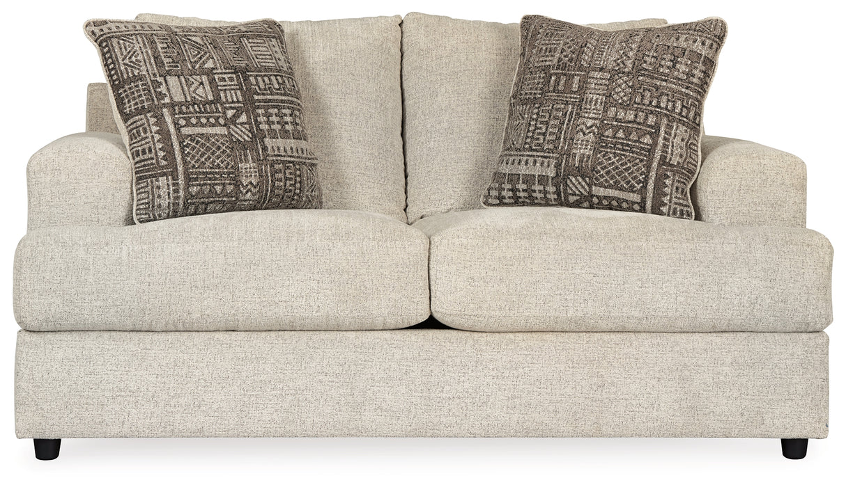 Soletren Loveseat