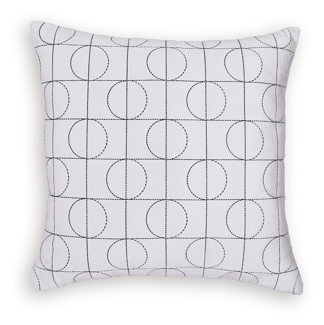 Kydner Pillow (Set of 4)