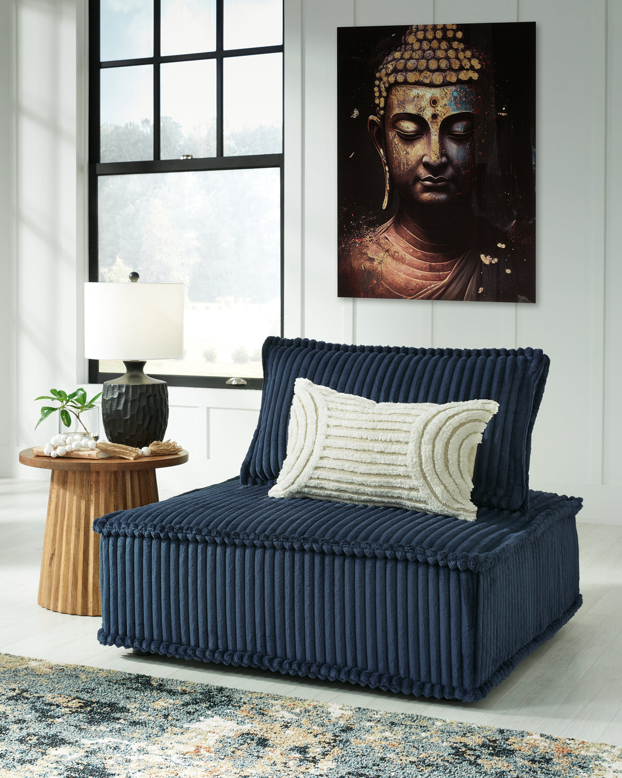 Bales Accent Chair (Color: Navy)