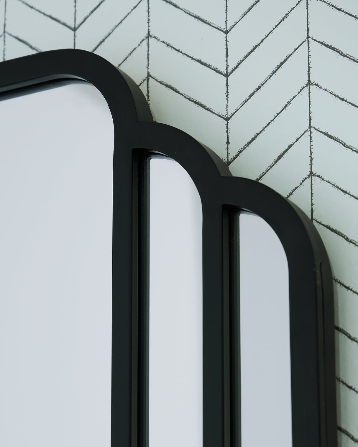 Antigone Floor Mirror