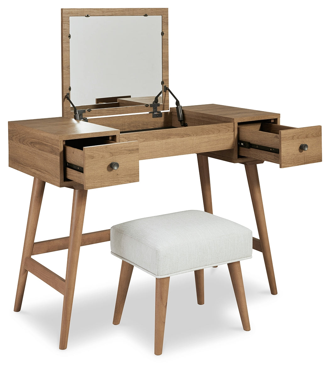 Thadamere Vanity with Stool (Color: Light Brown)