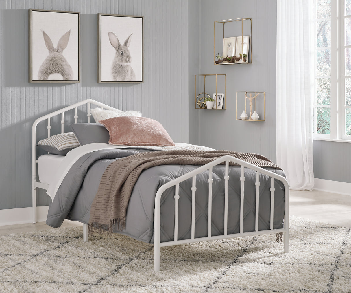 Trentlore Twin Metal Bed (Variation Bed Size: Twin)