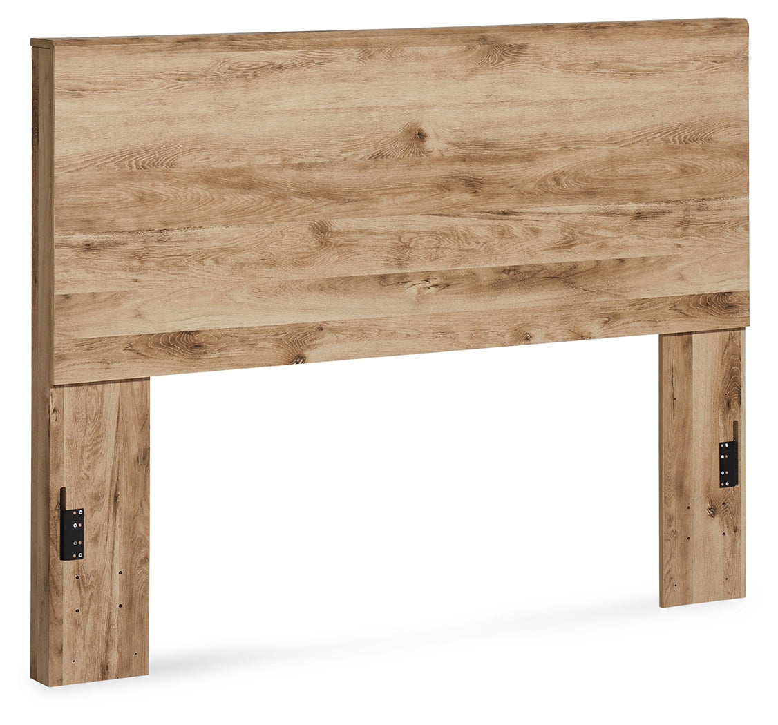 Hyanna 3-Piece Panel Headboard, Dresser and Mirror