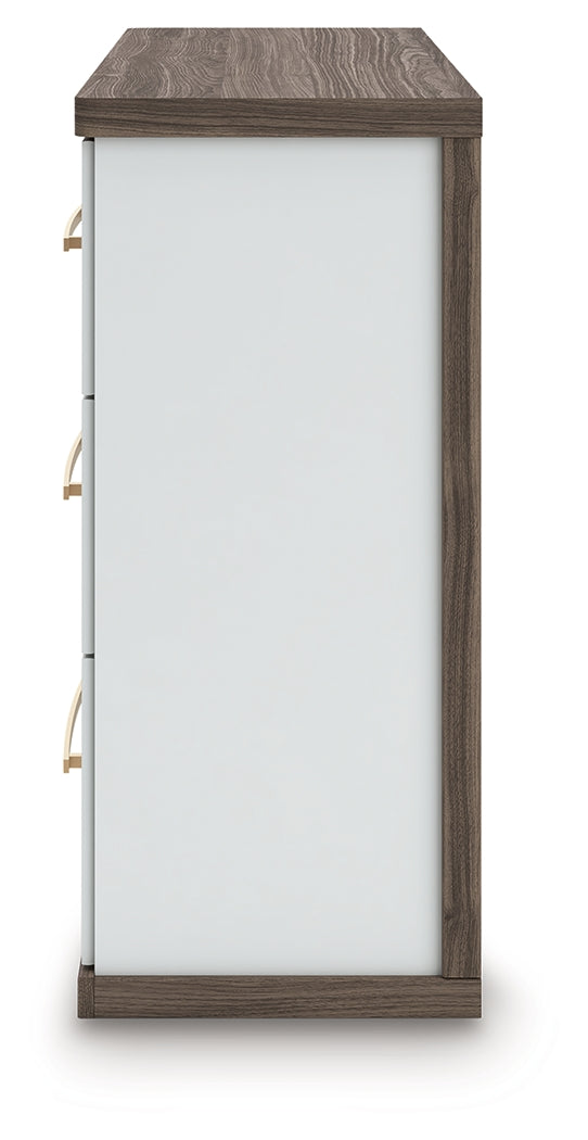 Kendanport Queen Upholstered Bed, Dresser and Nightstand (Bed Size: Queen)