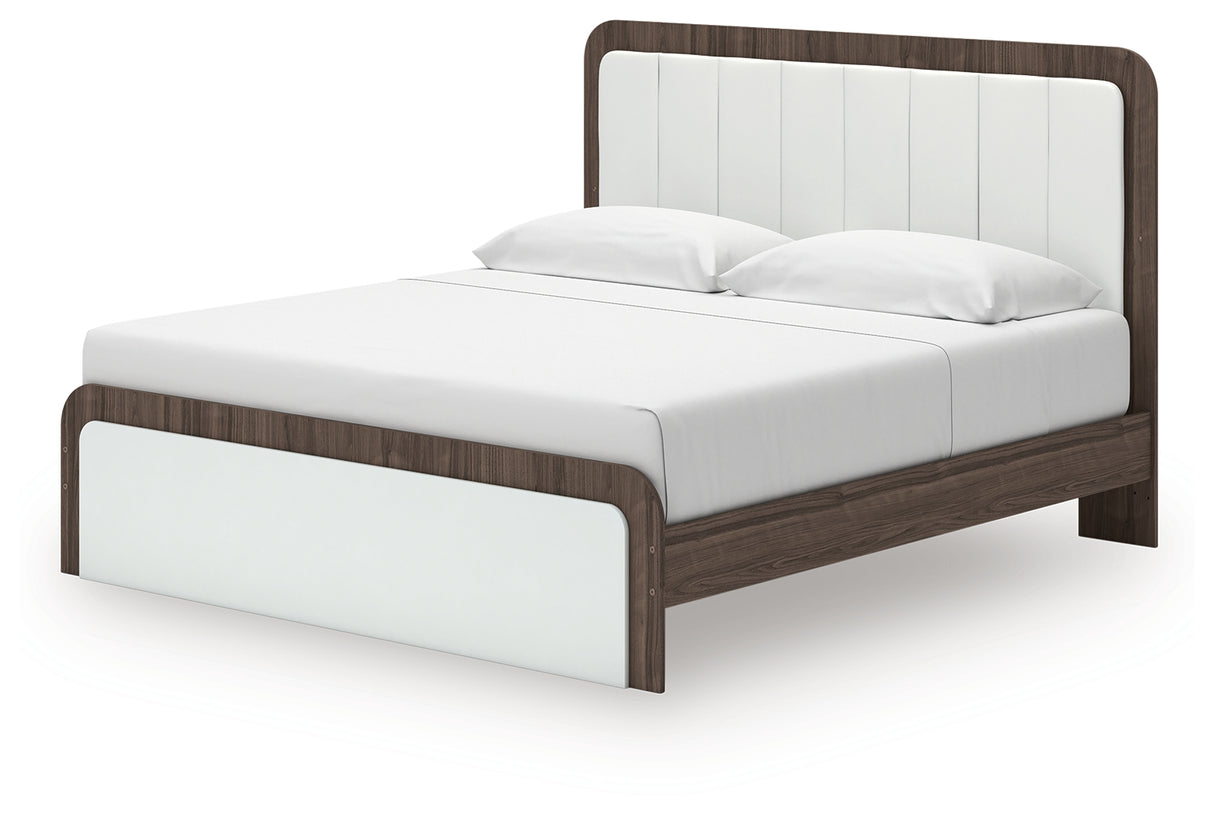 Kendanport King Upholstered Bed (Bed Size: King)