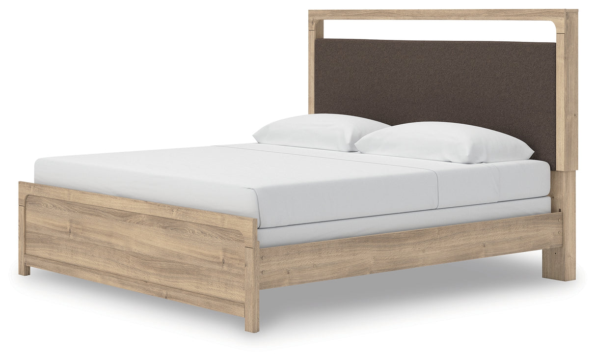 Kinlanni King Upholstered Panel Bed (Bed Size: King)