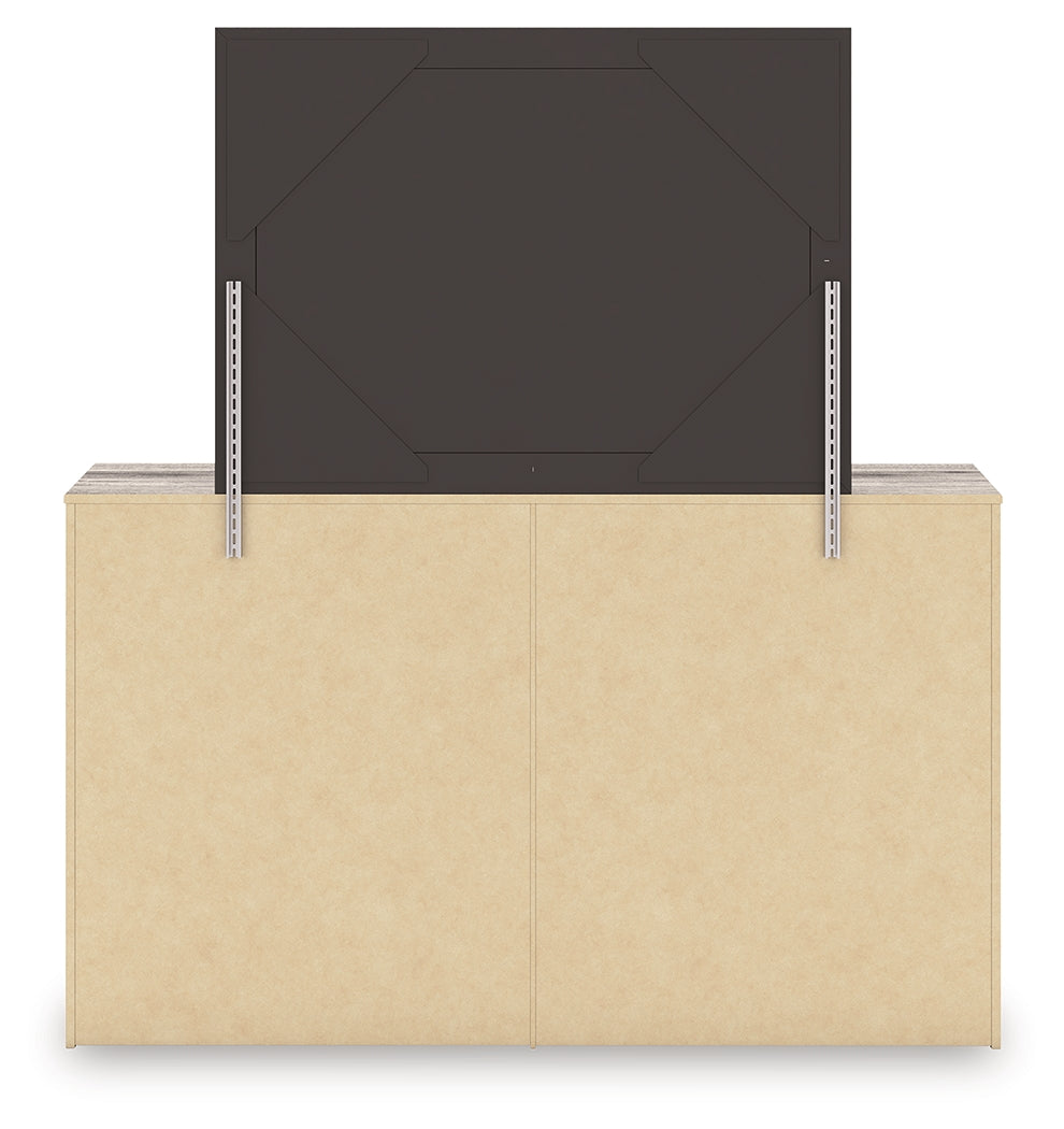 Elbrim Queen Panel Bed, Dresser, Mirror and Nightstand (Bed Size: Queen)