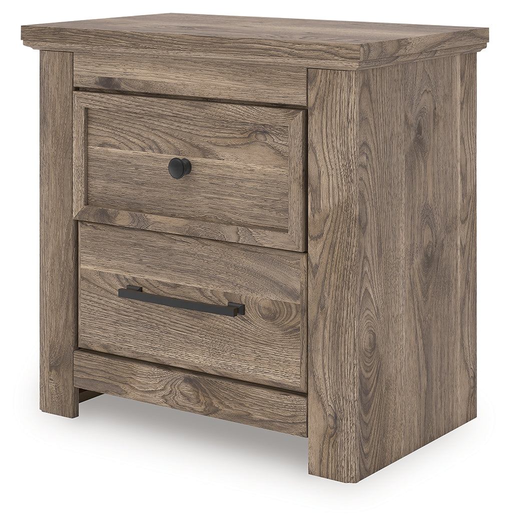 Rusticott Queen Poster Bed, Dresser and Nightstand (Bed Size: Queen)