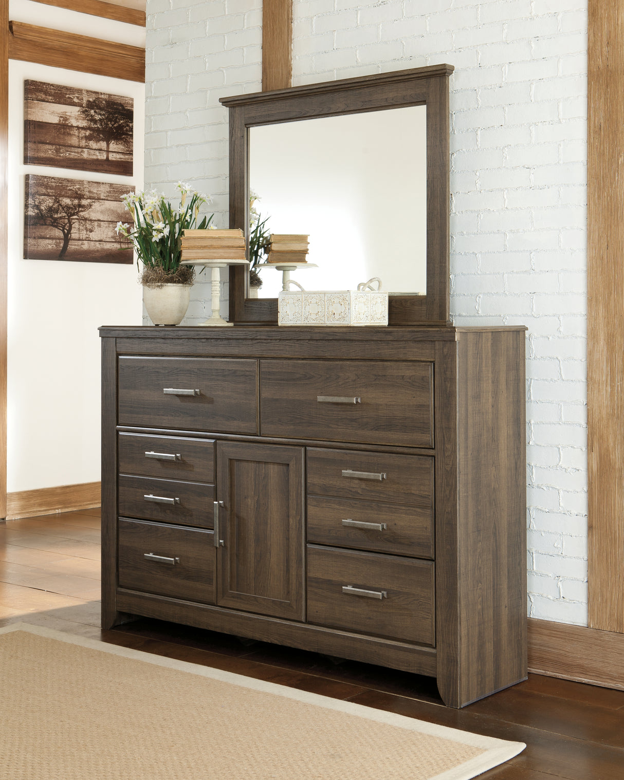 Juararo California King Panel Bed, Dresser, Mirror, Chest and Nightstand