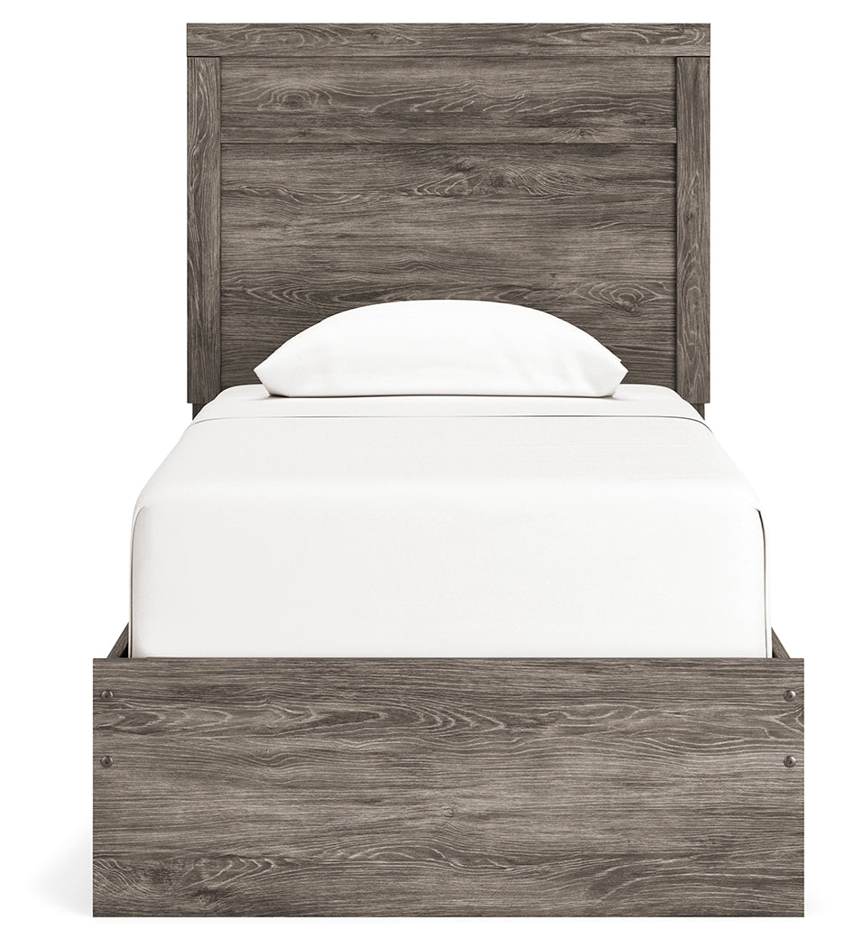 Ralinksi Queen Panel Bed (Bed Size: Twin)