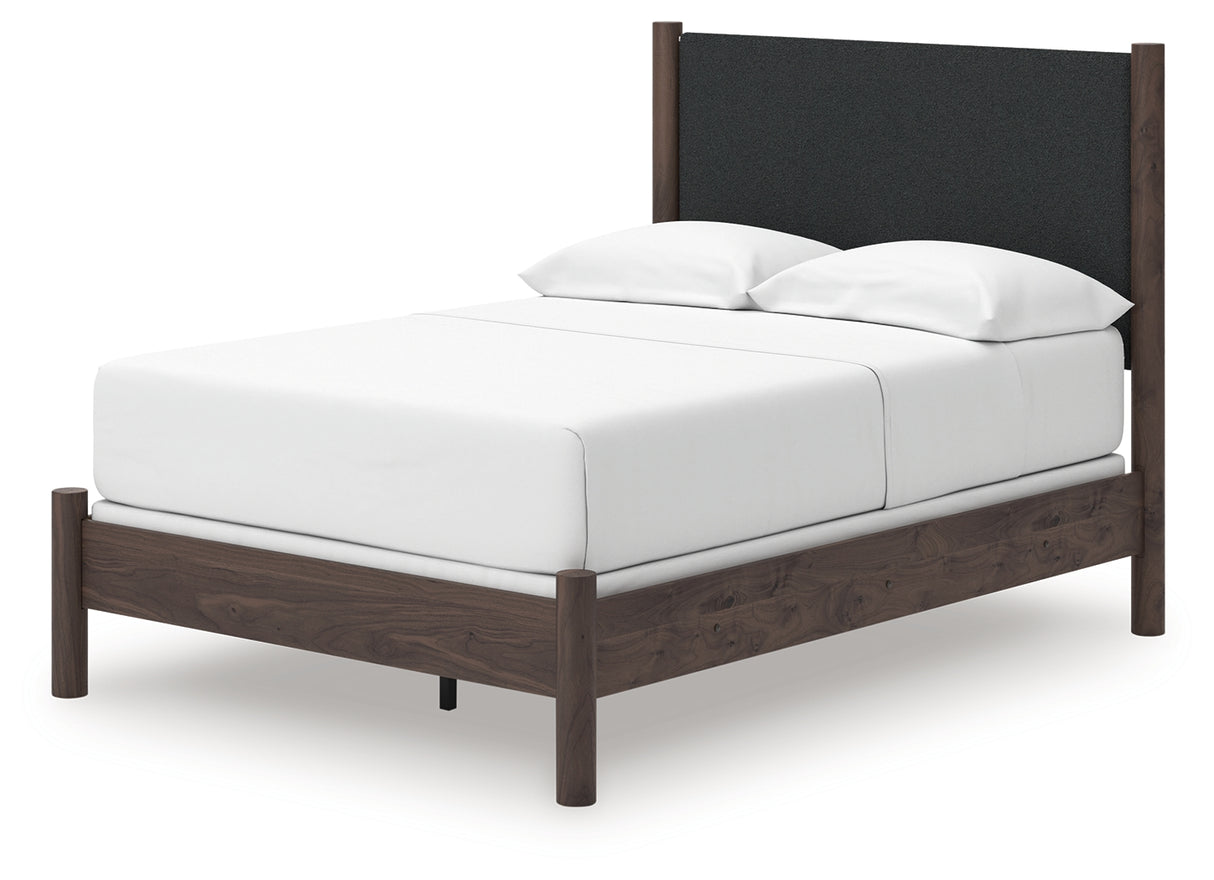 Pamytta Queen Upholstered Panel Bed (Bed Size: Full)