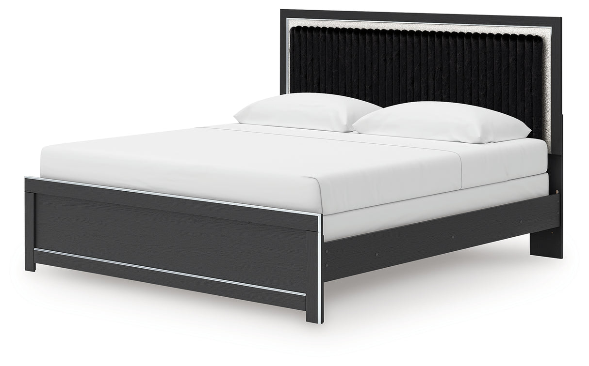 Zuraleus King Panel Bed, Dresser, Mirror and Nightstand (Bed Size: King)