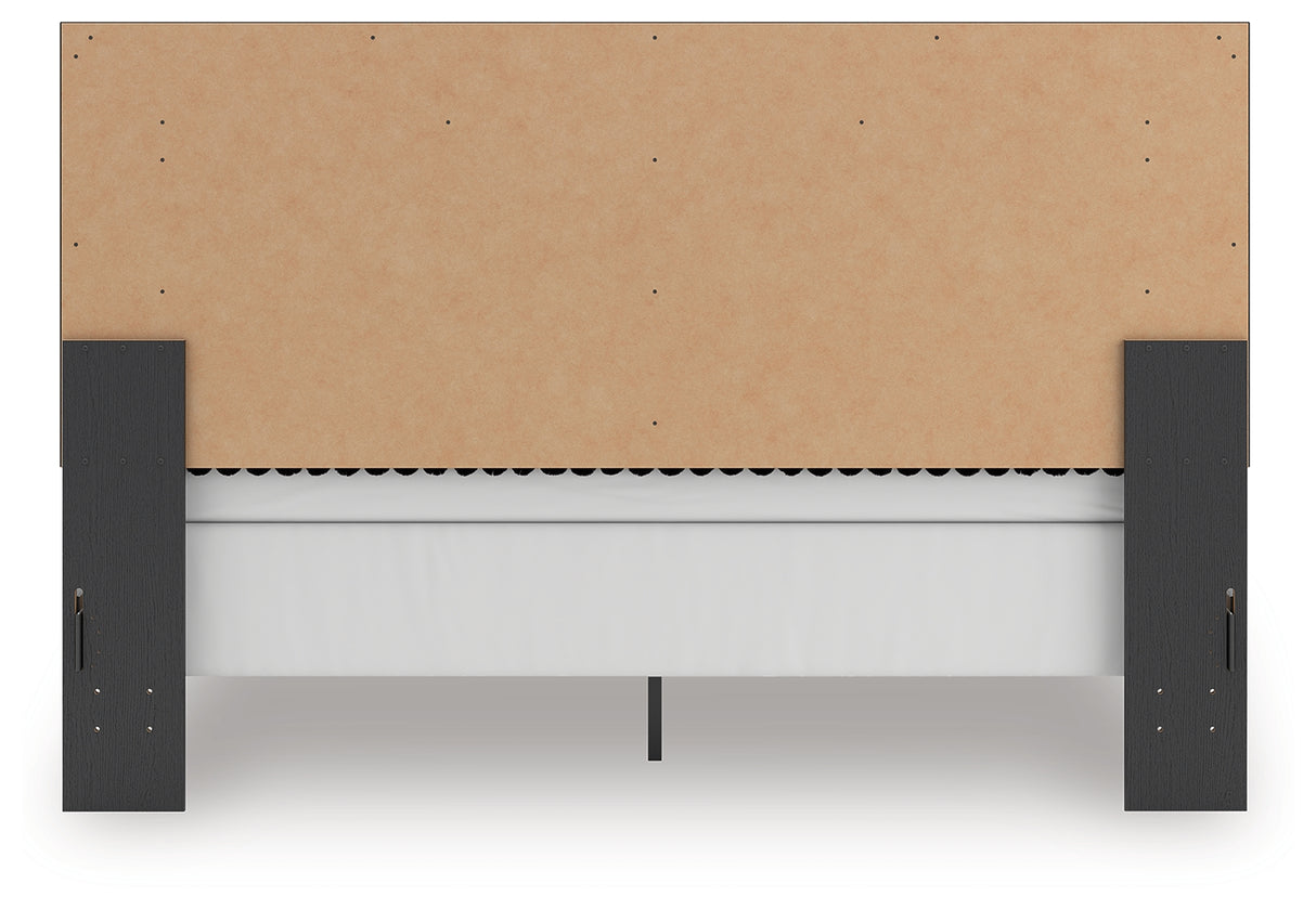 Zuraleus King Panel Bed, Dresser, Mirror and Nightstand (Bed Size: King)