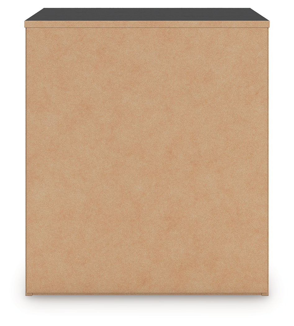 Zuraleus King Panel Bed, Dresser, Mirror and Nightstand (Bed Size: King)