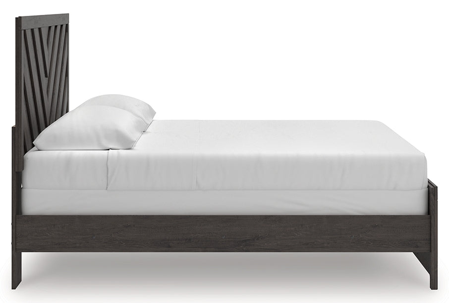 Prendonea Queen Panel Bed (Bed Size: King)