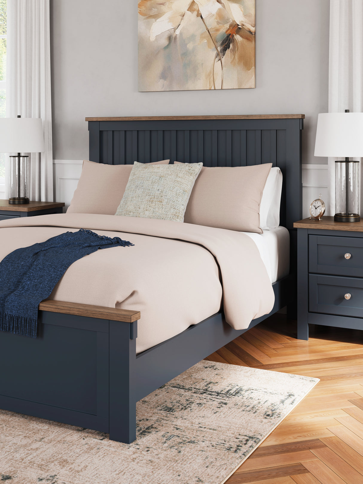 Landocken Queen Panel Bed (Bed Size: Queen)
