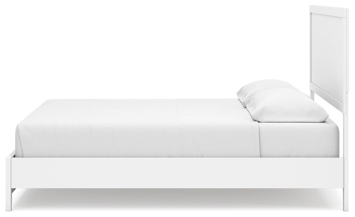 Binterglen Queen Panel Bed (Bed Size: California King)