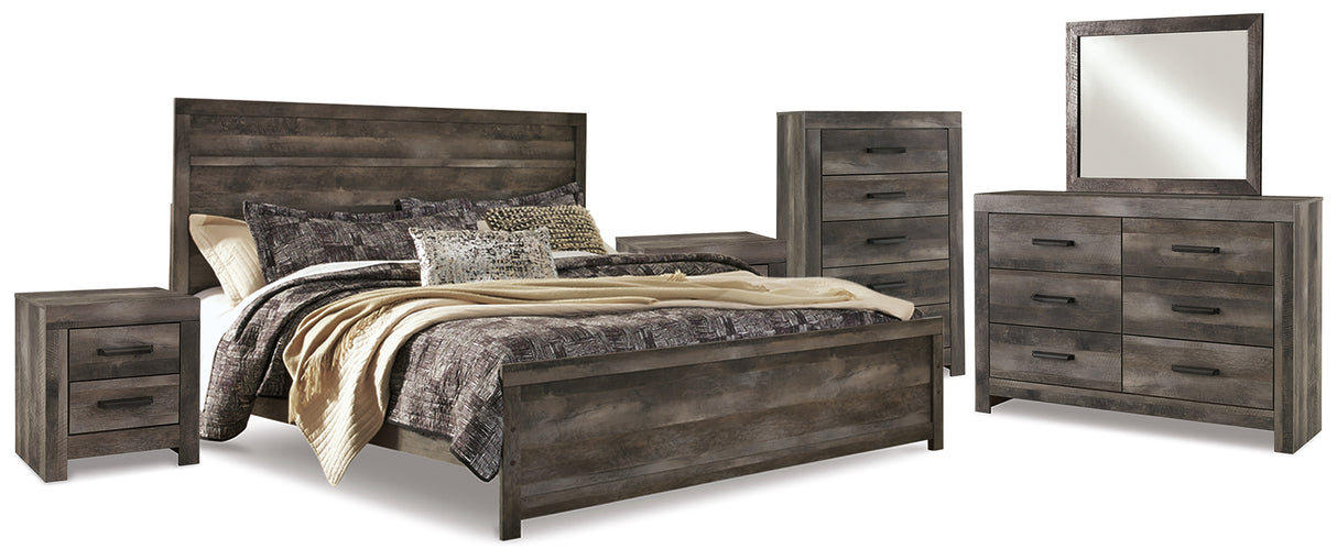 Wynnlow 7-Piece King Panel Bed with Mirrored Dresser, Chest and 2 Nightstands (King Panel Headboard/Footboard, King Panel Rails, Dresser, Bedroom Mirror, Chest of Drawers, Nightstand, Nightstand)