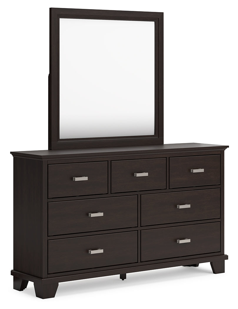 Covetown Queen Panel Bed, Dresser, Mirror and Nightstand (Bed Size: Queen)