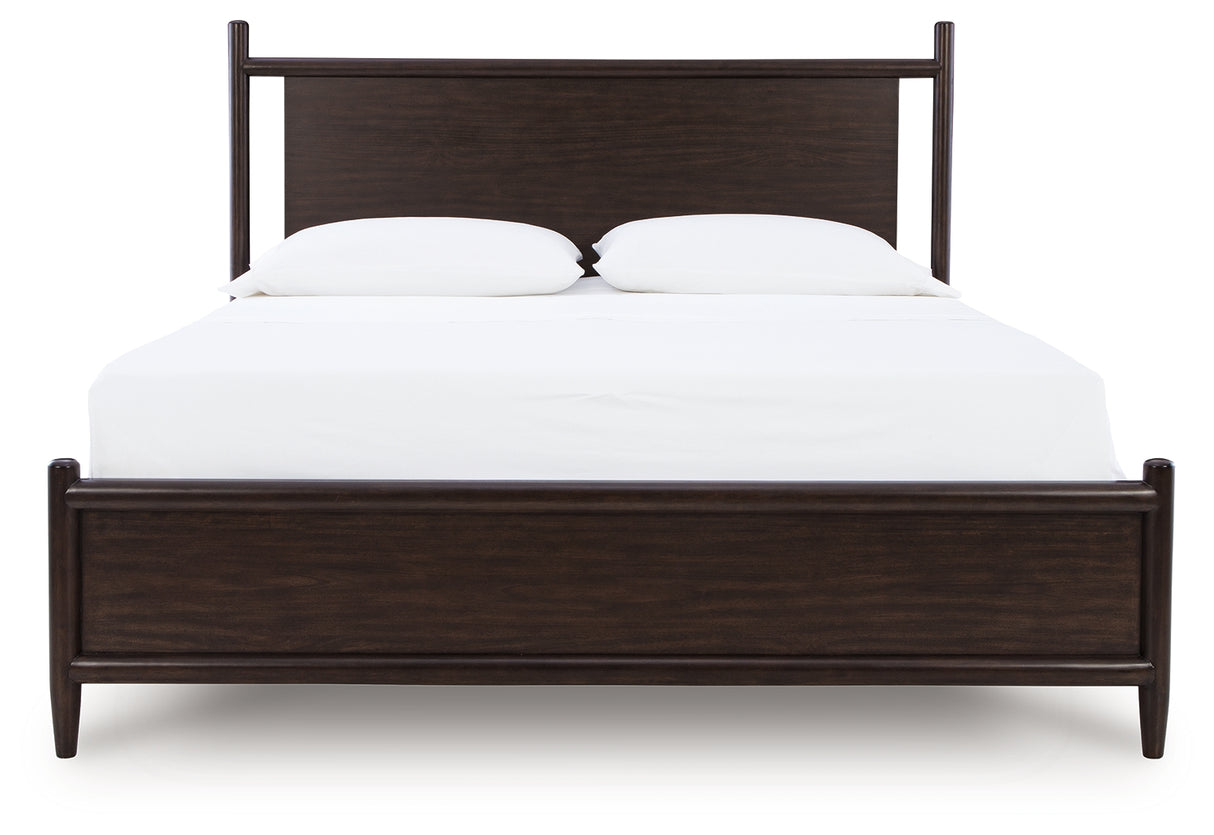 Dantenton Queen Panel Bed (Bed Size: Queen)