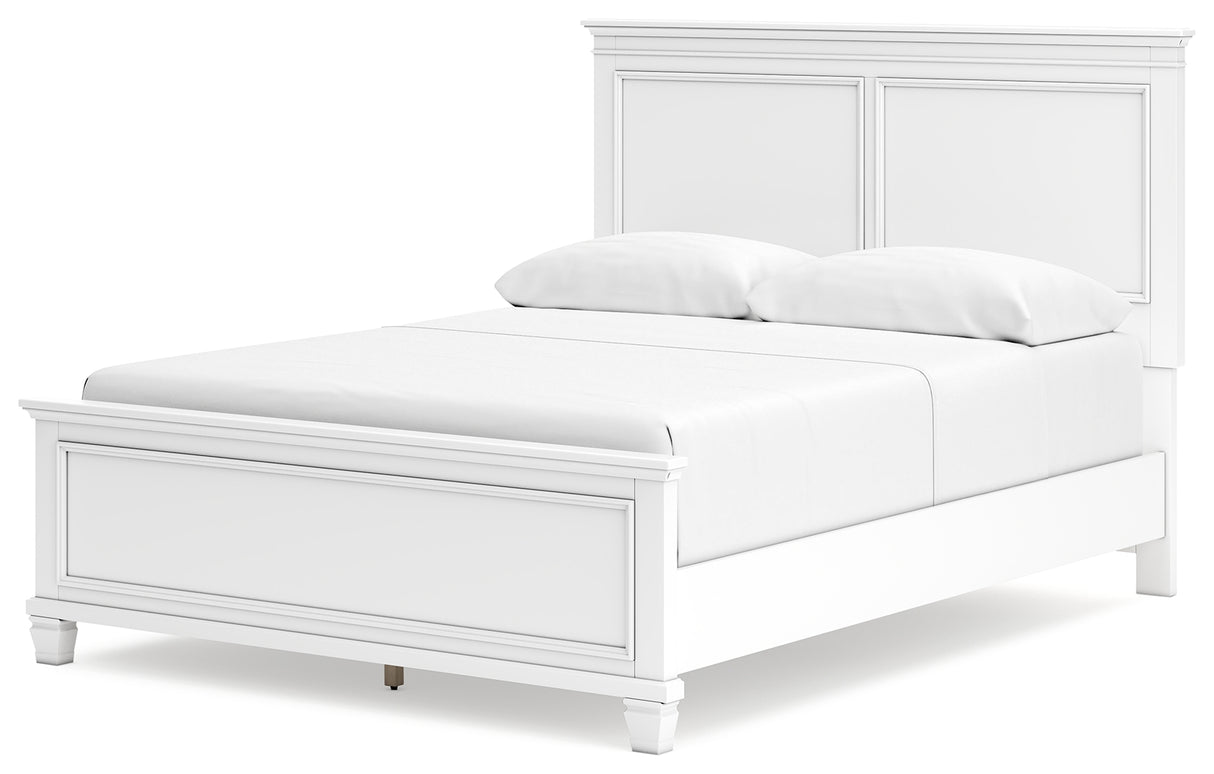 Fortman 6-Piece Queen Panel Bed with Mirrored Dresser and Nightstand (Queen Panel Footboard, Queen Panel Headboard, Queen/King Panel Rails, Dresser, Bedroom Mirror, Nightstand)