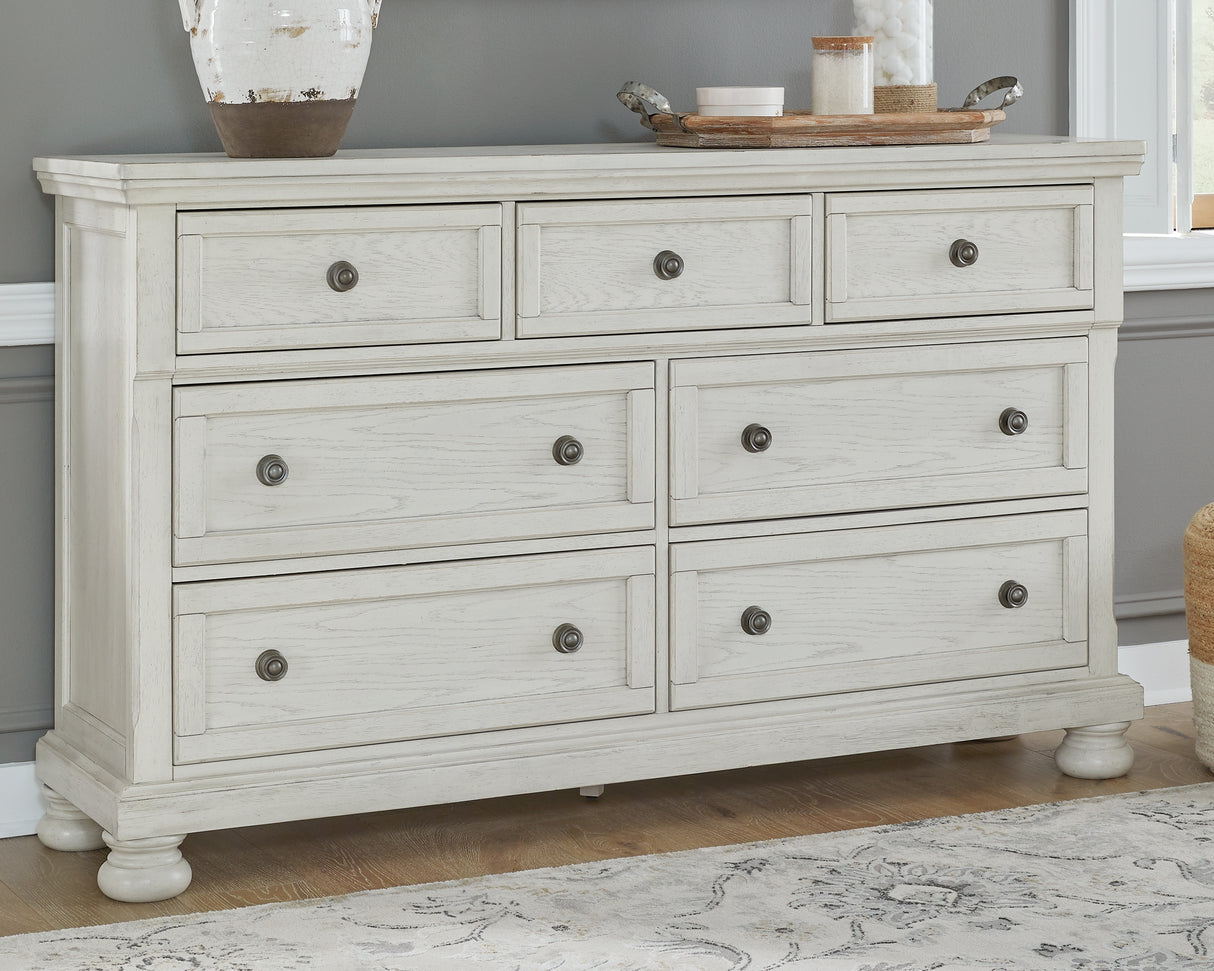 Robbinsdale Dresser (Color: Antique White)