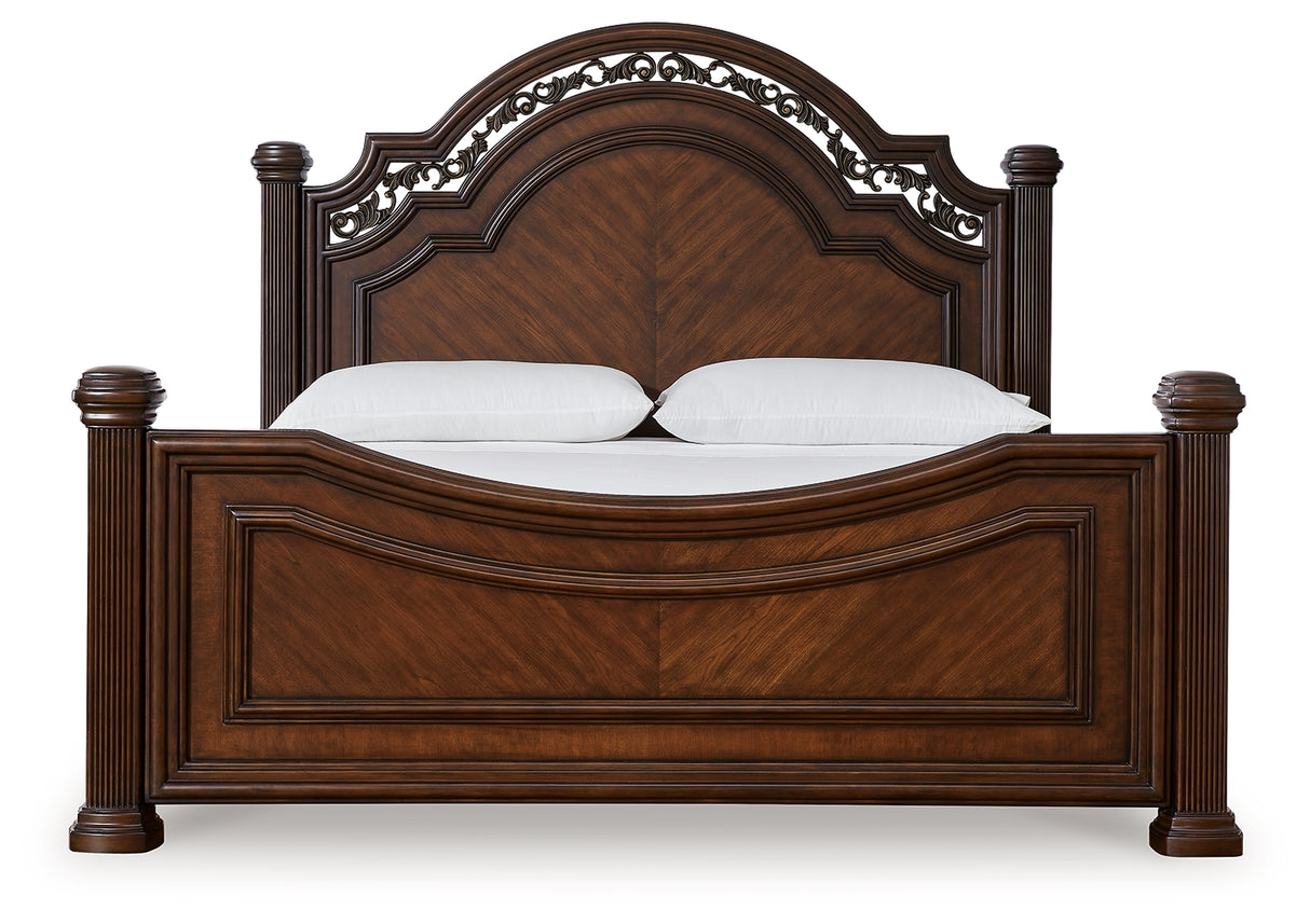 Lavinton Queen Poster Bed (Bed Size: King)