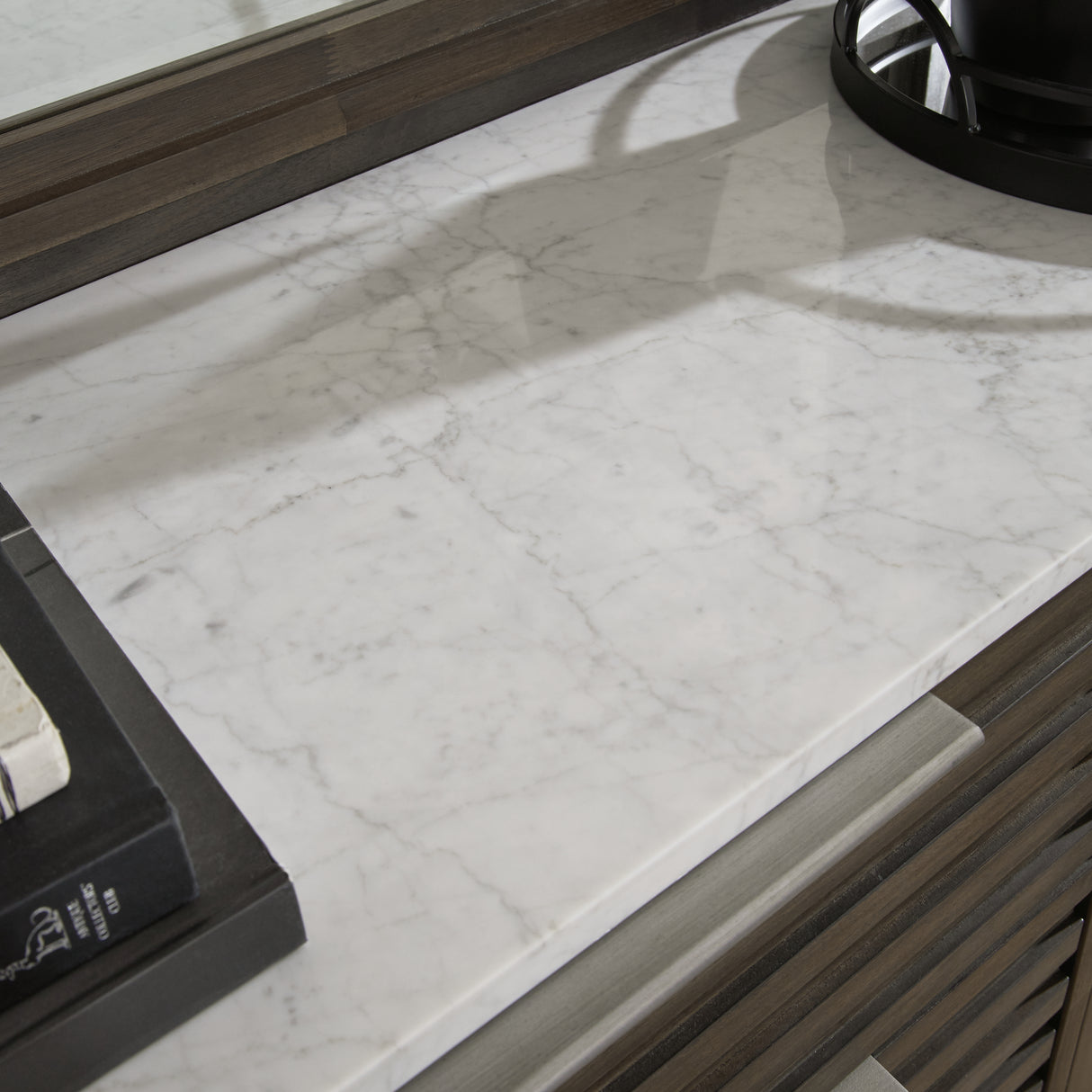 Arkenton 7-Piece California King Panel Bed with Mirrored Dresser and 2 Nightstands (King/California King Panel Footboard with Slats, King/California King Panel Headboard, California King Panel Rails, Dresser, Bedroom Mirror, Nightstand, Nightstand)