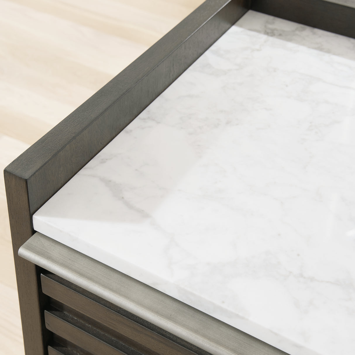 Arkenton 7-Piece King Panel Bed with Mirrored Dresser and 2 Nightstands (King/California King Panel Footboard with Slats, King/California King Panel Headboard, Queen/King Panel Rails, Dresser, Bedroom Mirror, Nightstand, Nightstand)