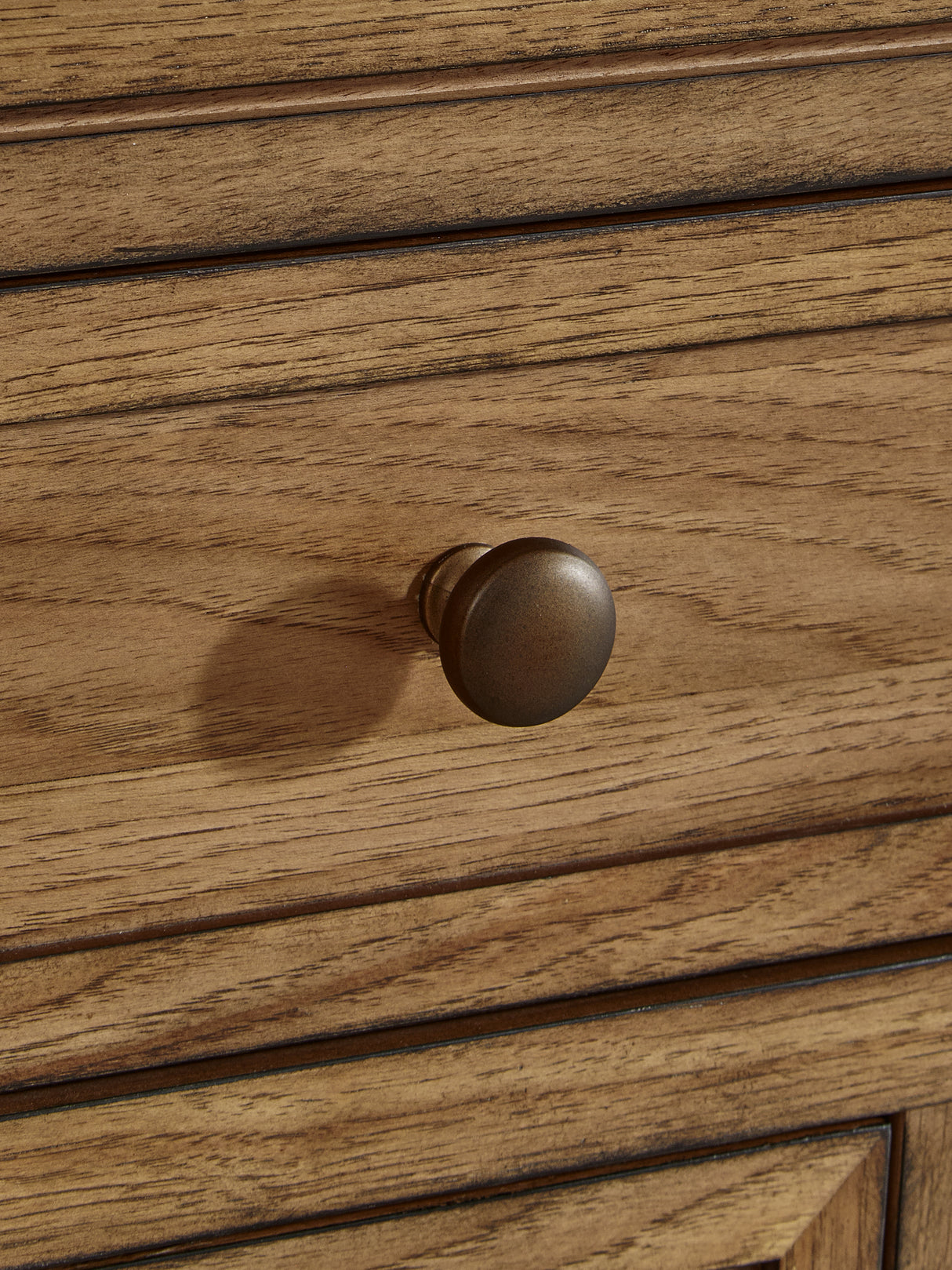 Sharlance Chest of Drawers