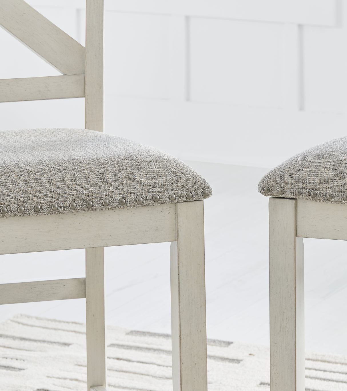 Robbinsdale 7-Piece Counter Height Dining Table and 6 Barstools (Counter Height Dining Extension Table, Counter Height Barstool, Counter Height Barstool, Counter Height Barstool, Counter Height Barstool, Counter Height Barstool, Counter Height Barstool)