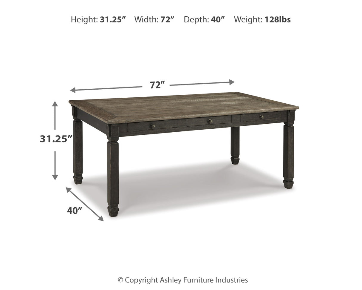 Tyler Creek Dining Table