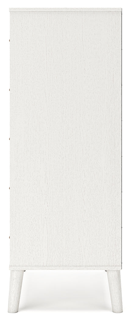 Aprilyn Chest of Drawers