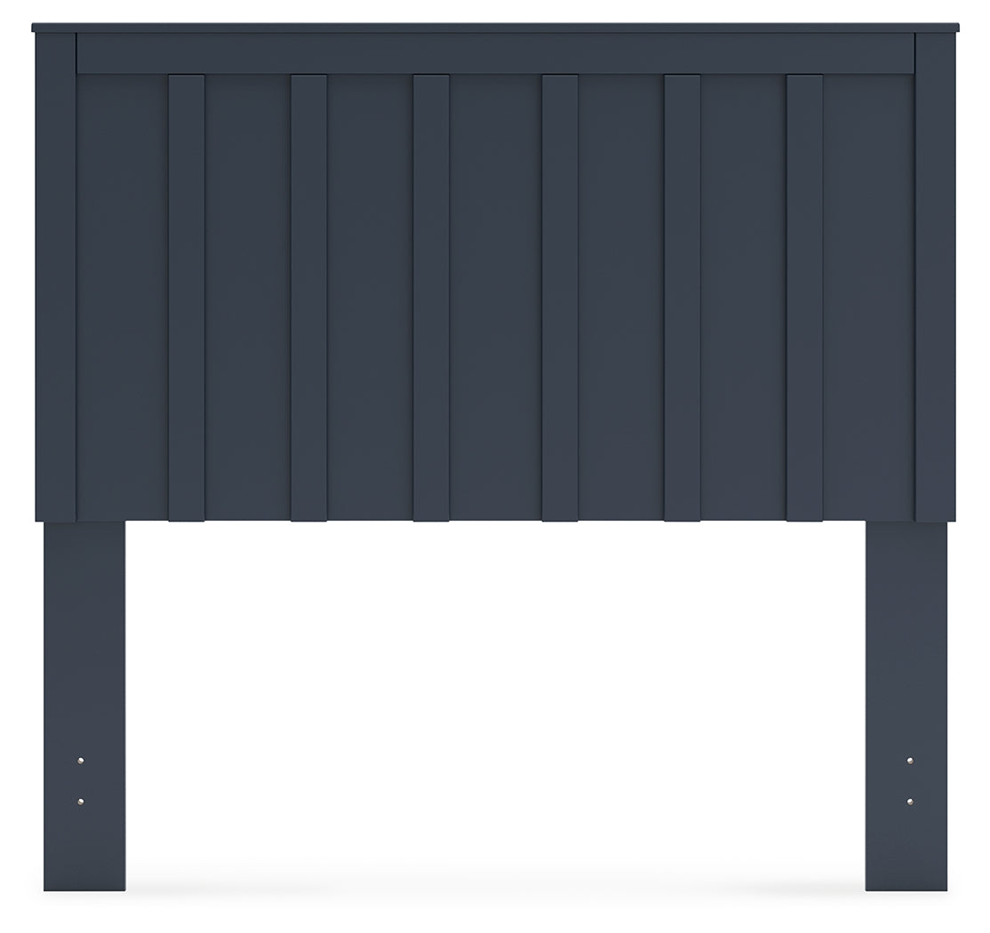 Simmenfort 3-Piece Full Panel Headboard with Dresser and Nightstand (Full Panel Headboard, Dresser, Nightstand)