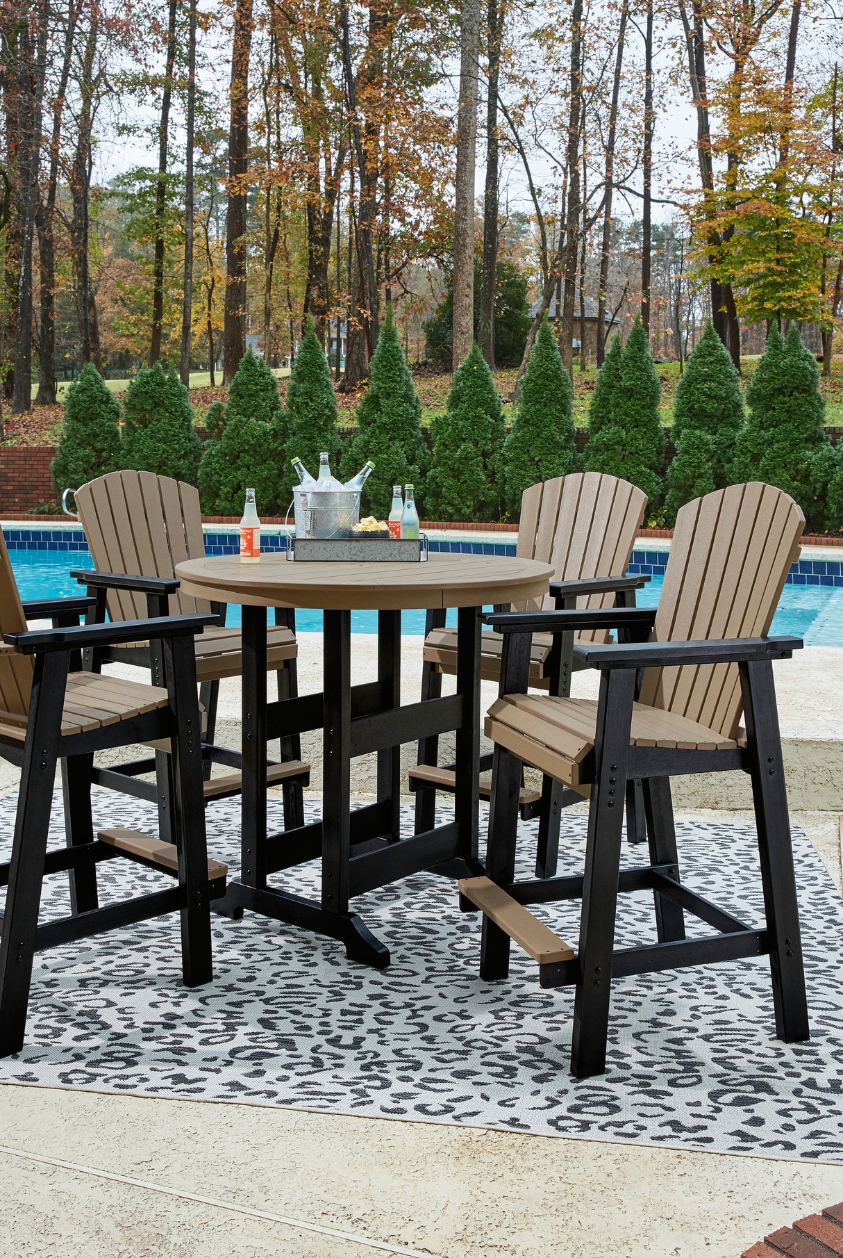 Fairen Trail 3-Piece Outdoor Bar Table and 4 Barstools (Bar Table, Barstool (Set of 2), Barstool (Set of 2))