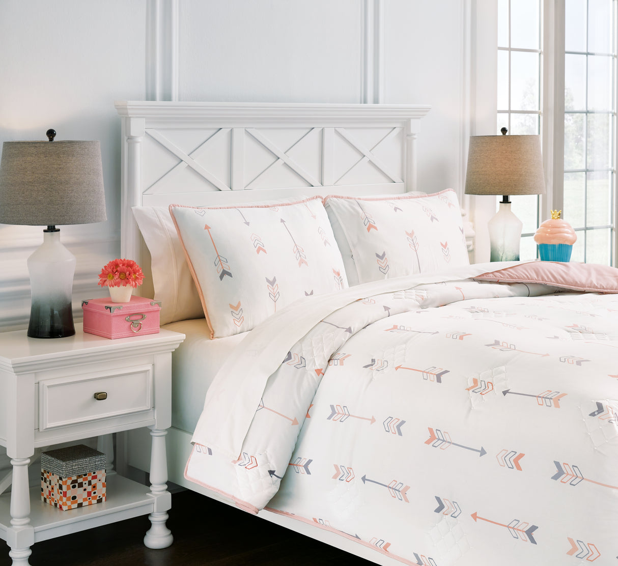 Lexann Full Comforter Set (Variation Bed Size: Full)